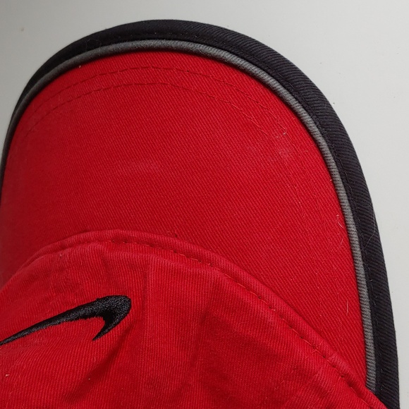 Kids Nike Hat - Picture 5 of 5